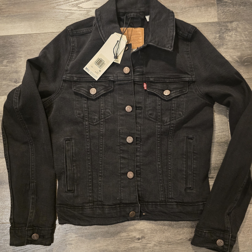 Levi's Black Jean Jacket for Women